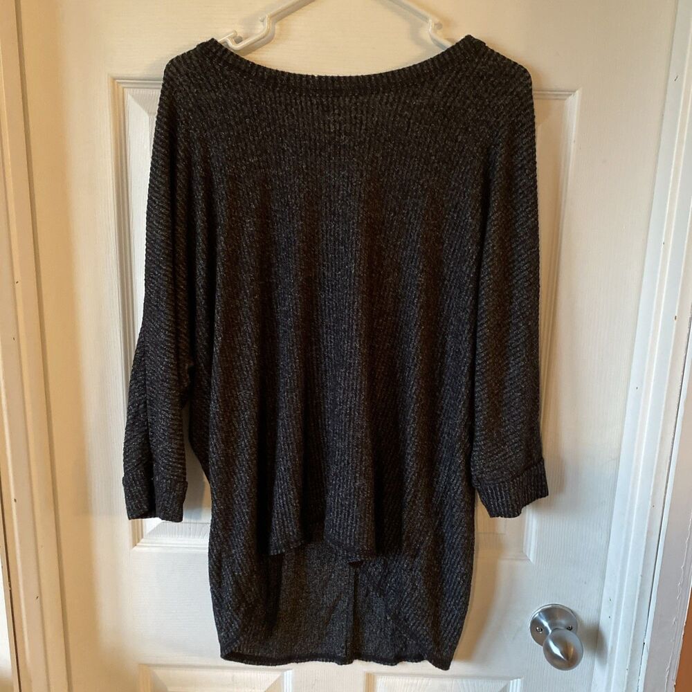 BKE Blouse Women’s Size Medium Charcoal Asymmetrical 3/4 Sleeve Strappy Back